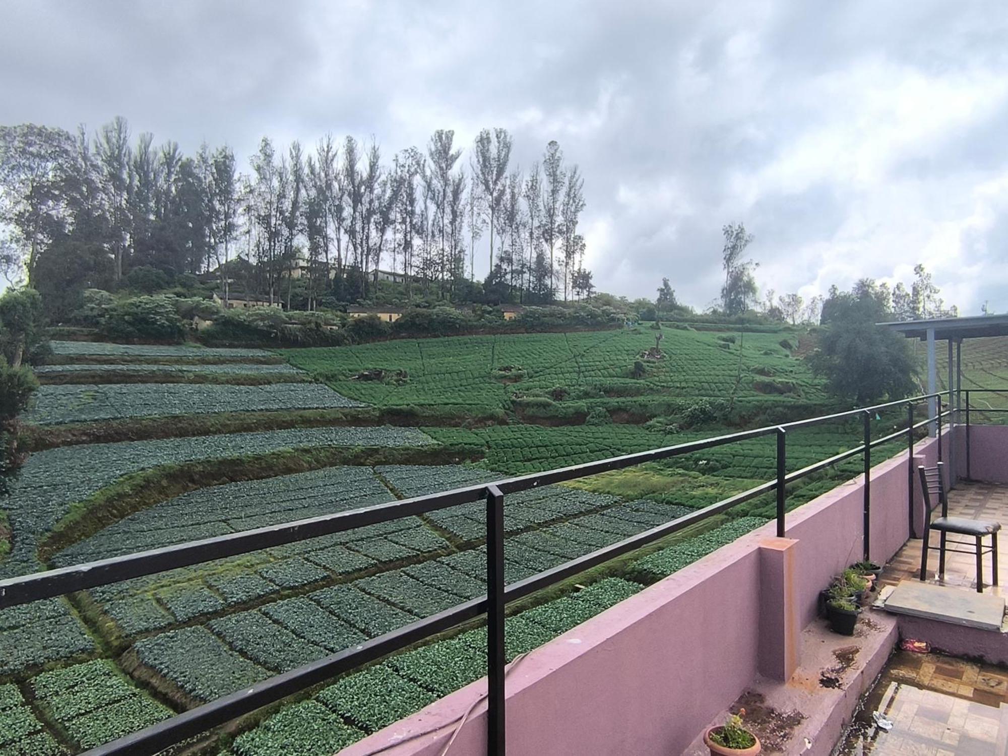 J J Homes Udagamandalam Exterior foto